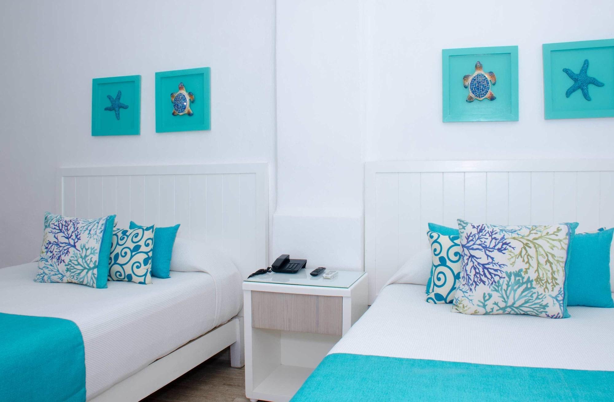 BSEA Cancun Plaza Hotel Esterno foto